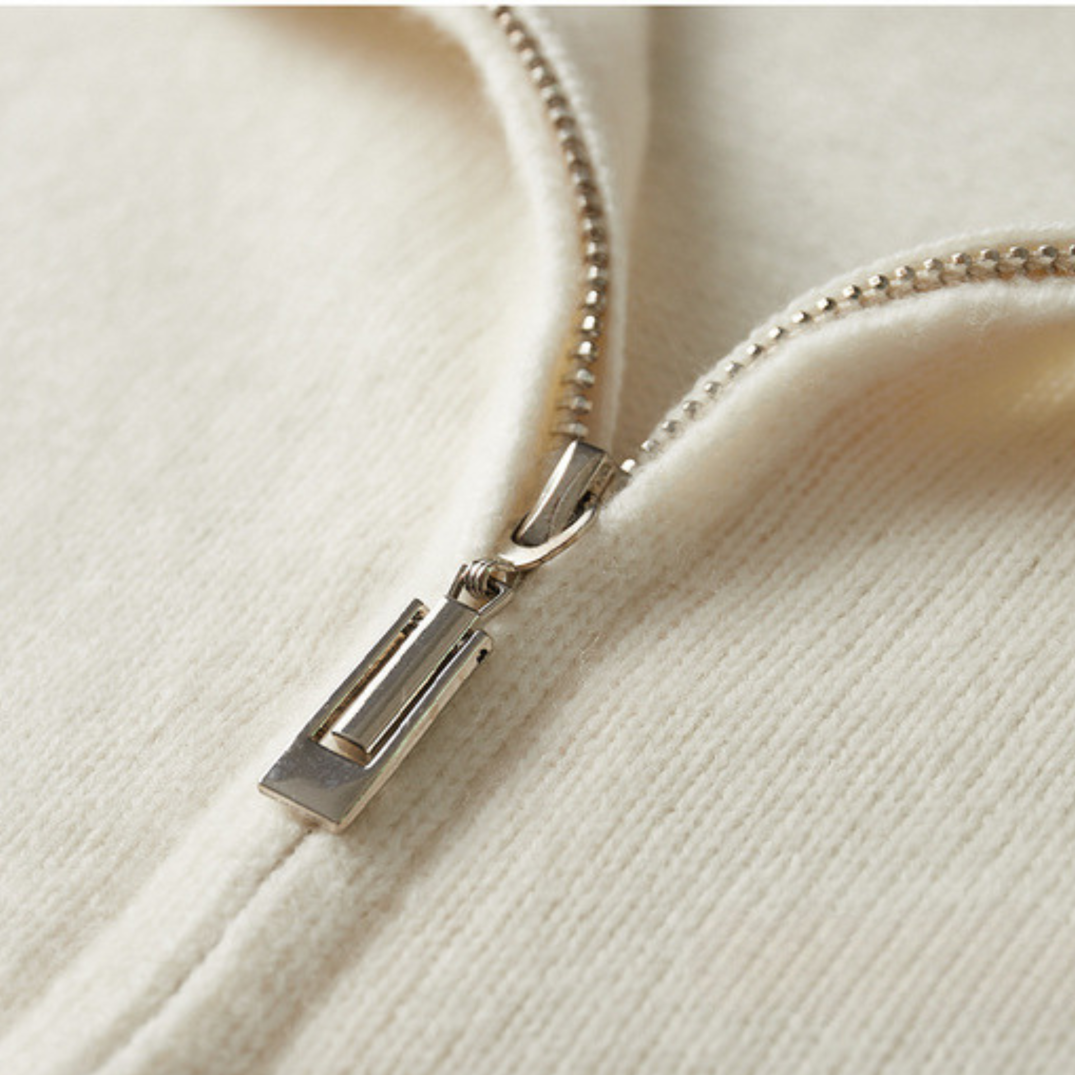 AXEL CLASSIC ZIP OFF-WHITE